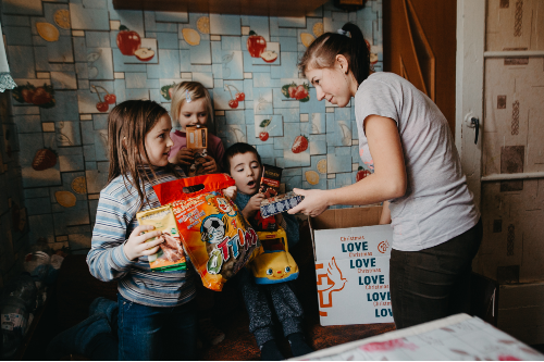 Children Love the surprise of an Operation Christmas Love Box